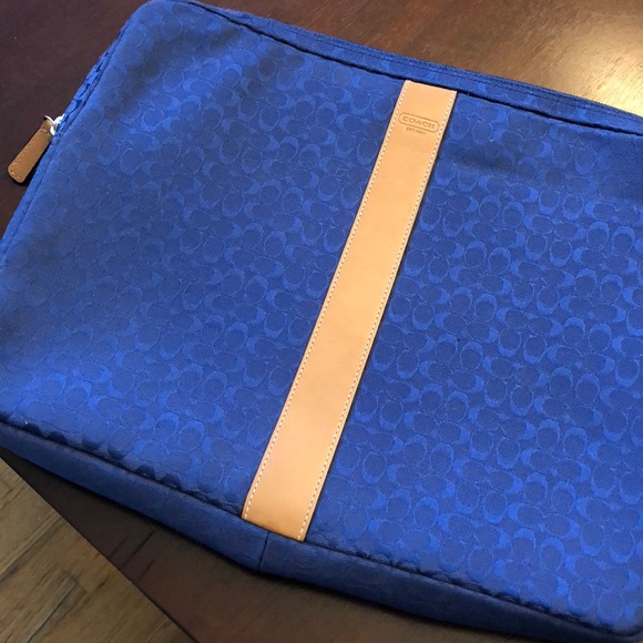 NWOT Coach laptop case - Picture 2 of 3